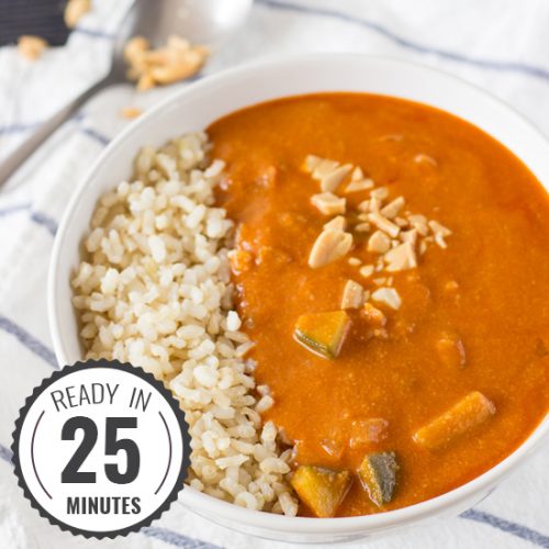 A mouth-watering Peanut Soup inspired by African cuisine. High in vitamin A, C, fiber and iron. It’s vegan too! | hurrythefoodup.com