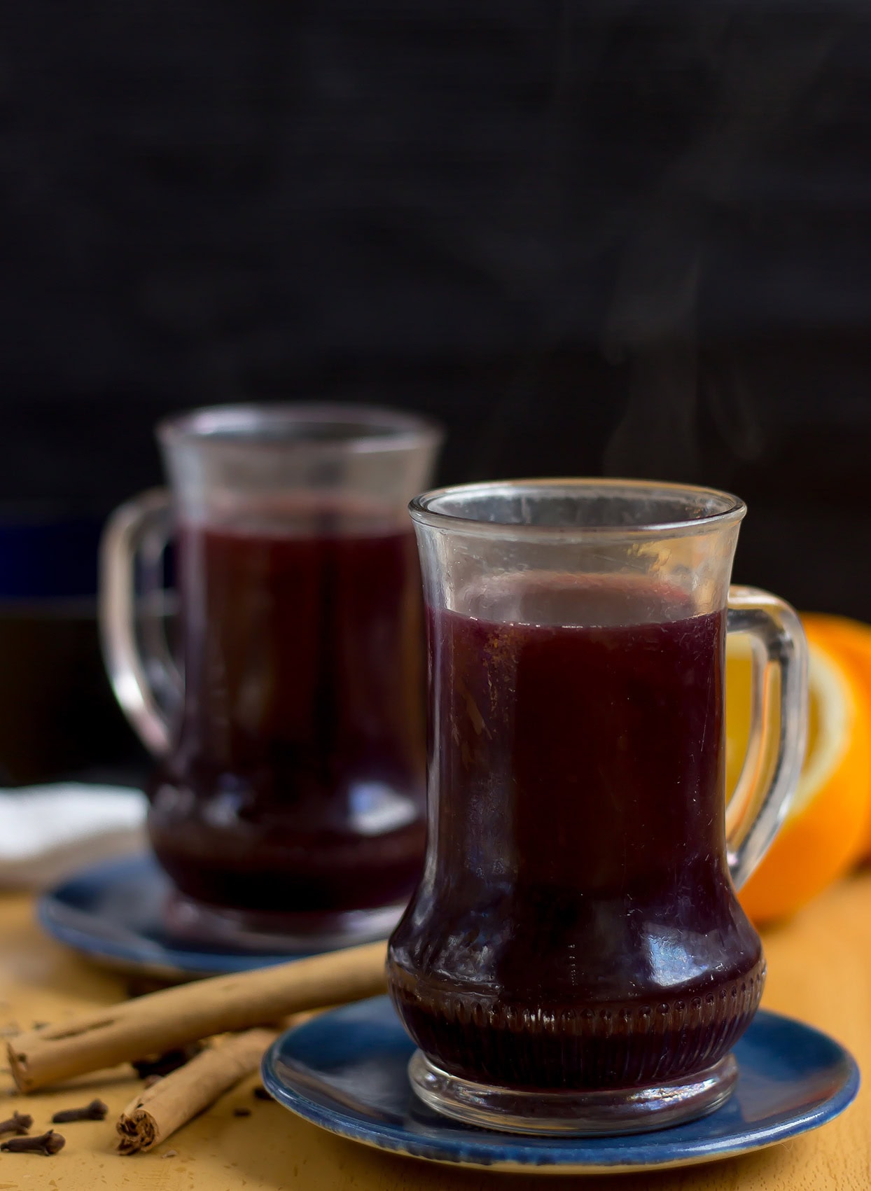 Traditional German Mulled Wine Recipe - Hurry The Food Up