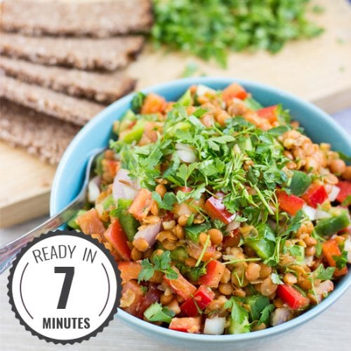 Turkish Lentil Salad. Ready in 7 minutes | #lunch #vegan | hurrythefoodup.com