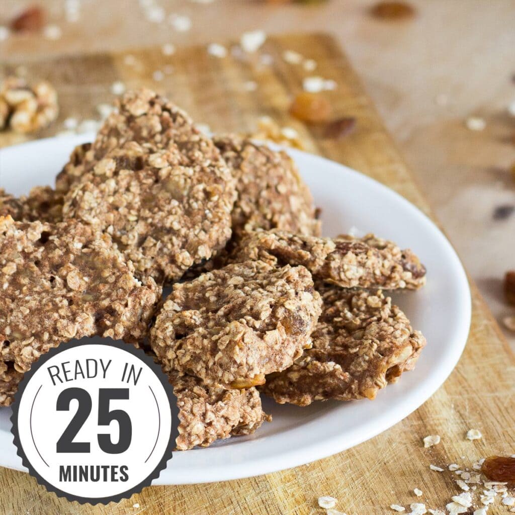 Healthy 2-Ingredient Banana Oatmeal Cookies Recipe