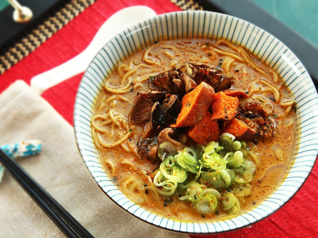 20150215-vegan-ramen-recipe-01-thumb-1500xauto-419308