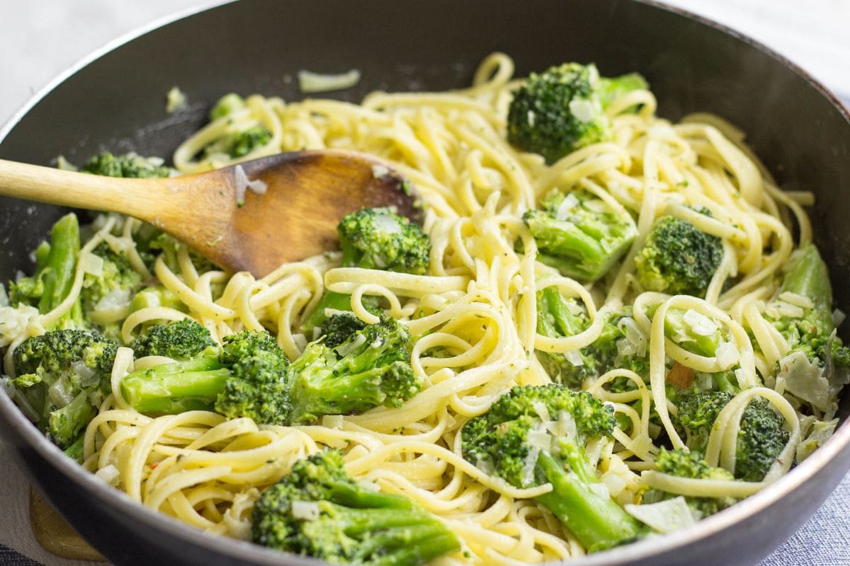 Garlic And Oil Pasta With Broccoli at Bernadine Hoffman blog