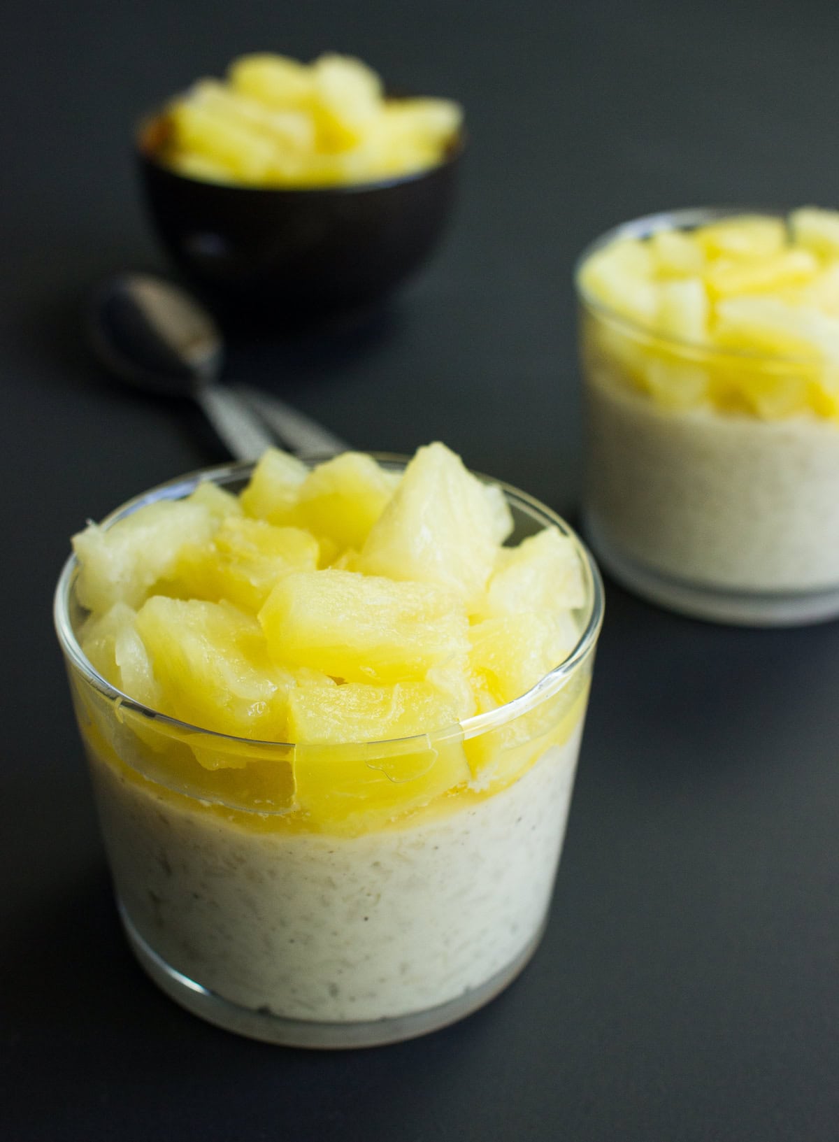 A delectable bowl of yummy vegan coconut rice pudding | Hurry The Food Up