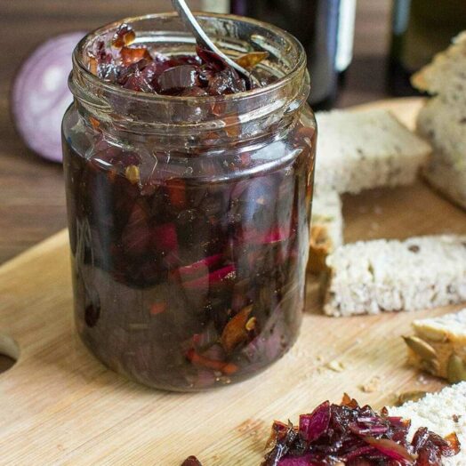 Caramelised Red Onion Chutney Recipe (Easy and Tangy)