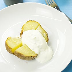 Mircowave Baked Potato – The Ultimate Guide | hurrythefoodup.com