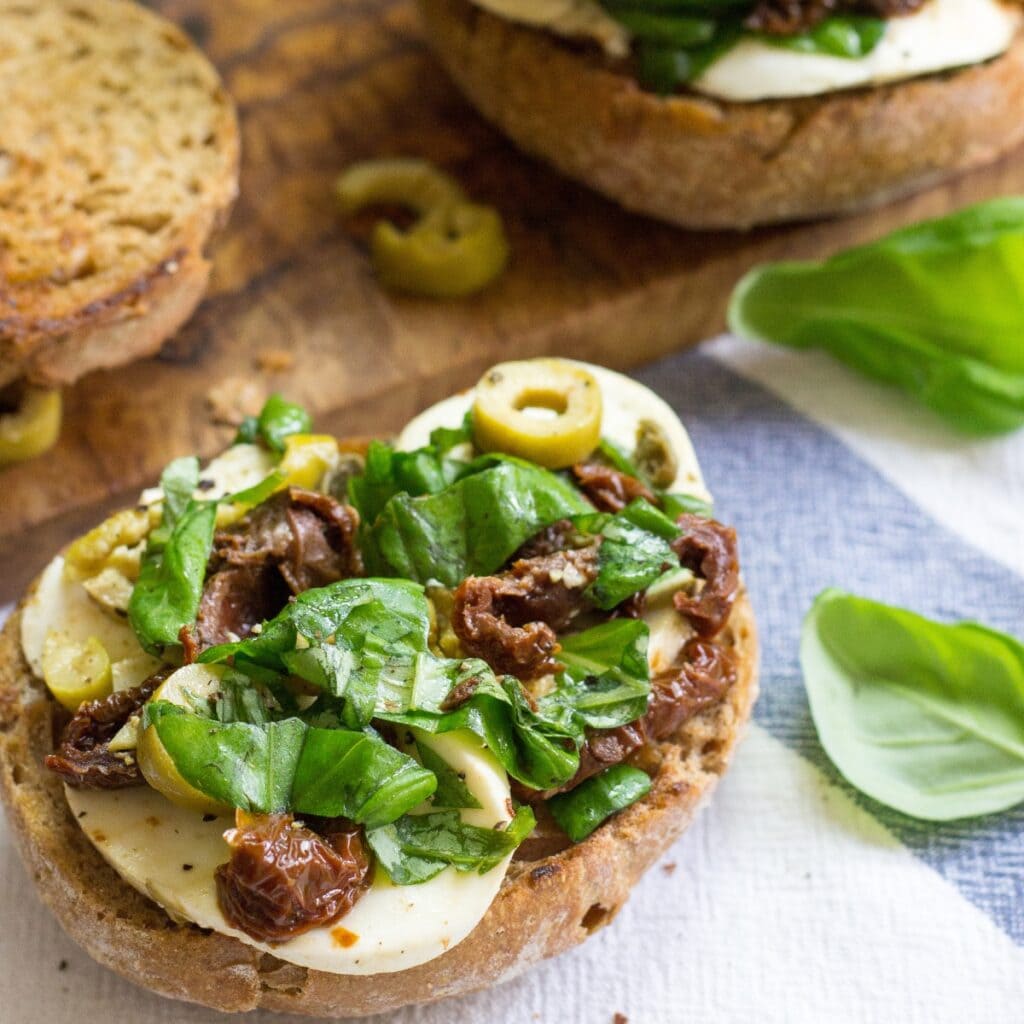 22 High Protein Vegetarian Breakfasts