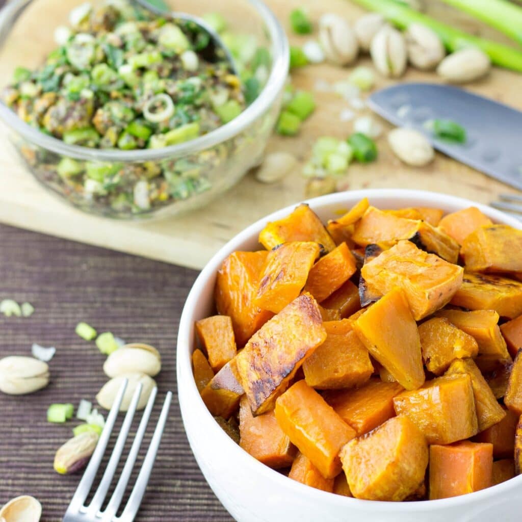 The Perfect Vegan Christmas Dinner 2025 (Menu+Recipes)