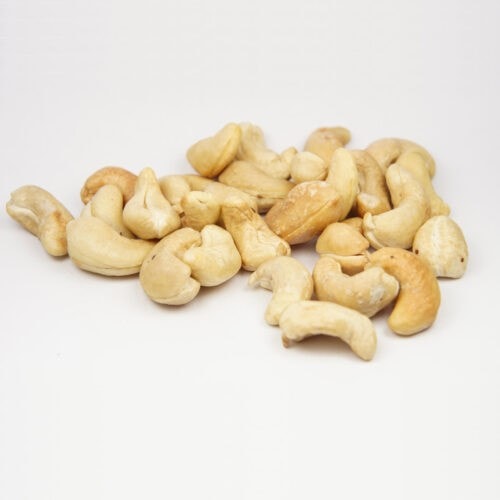 A handful of cashew nuts | Hurry The Food Up
