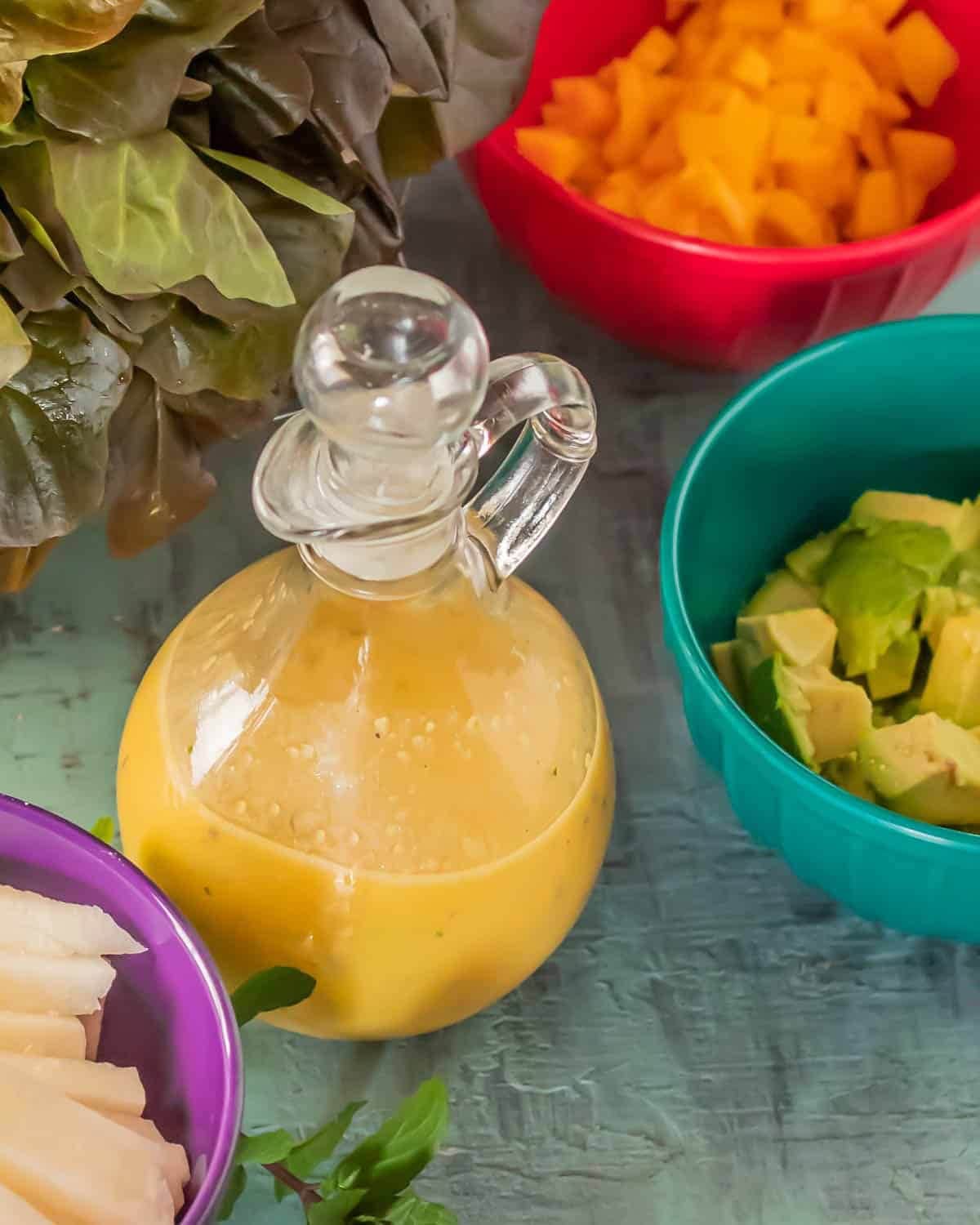 16 Low Calorie Salad Dressings (Less than 100 kcal each!)