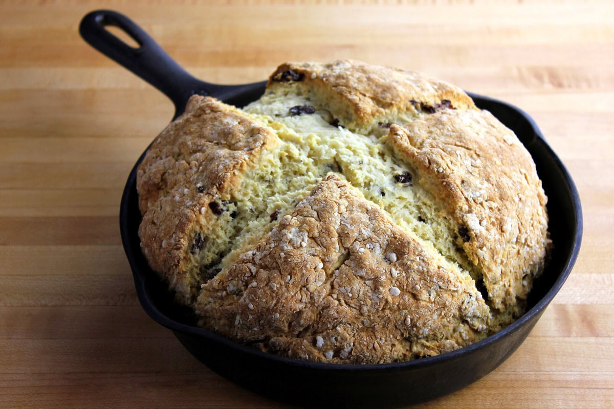 Irish soda bread is in the black pot | Hurry The Food Up