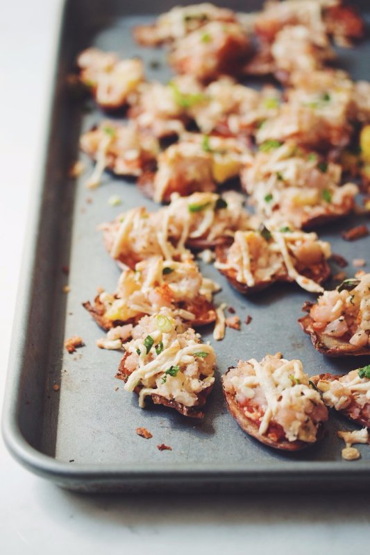 Vegan Potato Pizza Skins